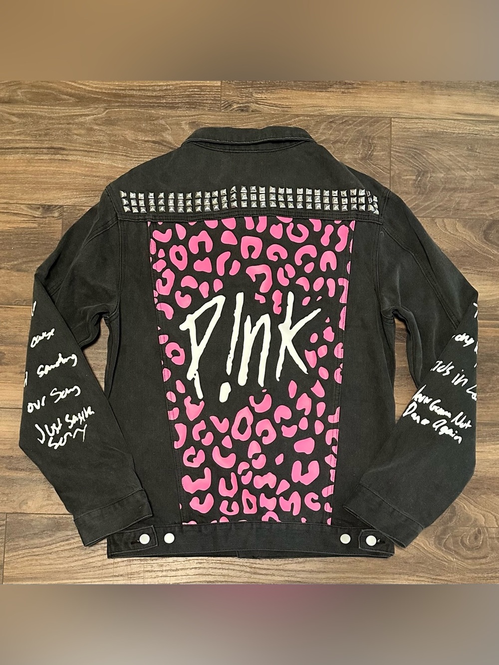 P!nk Trustfall Tour 2023 Original Concert Jacket Denim Pink  M Concert Merch